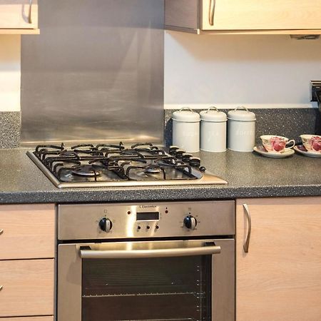 Elegant 2 Bedroom City Centre Apartment - Free Parking - Private Balcony Εδιμβούργο Εξωτερικό φωτογραφία