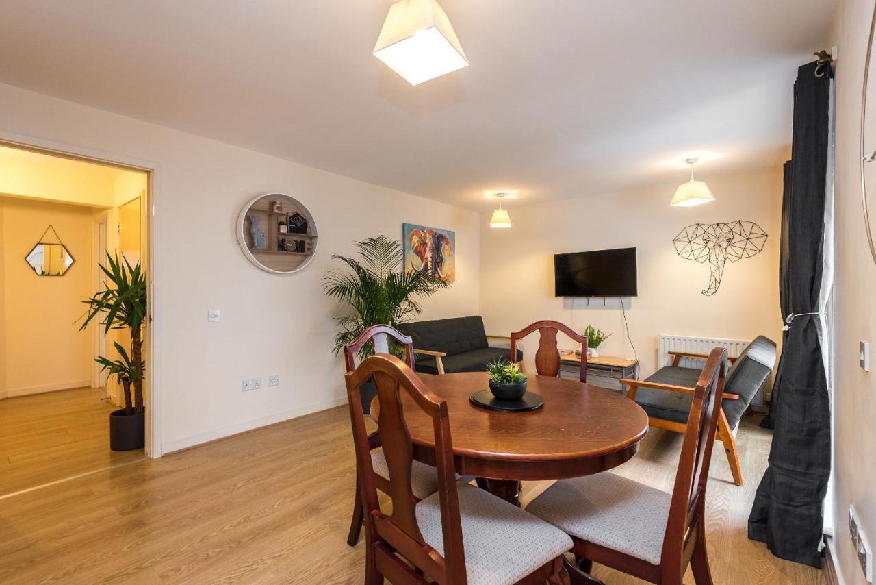 Elegant 2 Bedroom City Centre Apartment - Free Parking - Private Balcony Εδιμβούργο Εξωτερικό φωτογραφία