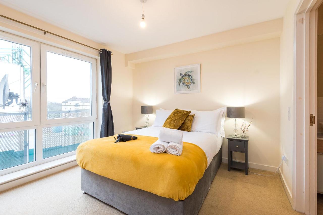 Elegant 2 Bedroom City Centre Apartment - Free Parking - Private Balcony Εδιμβούργο Εξωτερικό φωτογραφία